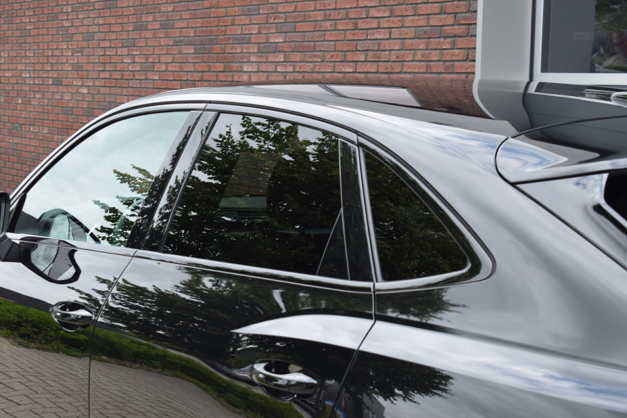 Audi Q3 Sportback 45 TFSIe S-line | Camera | Keyless | ACC | 20"
