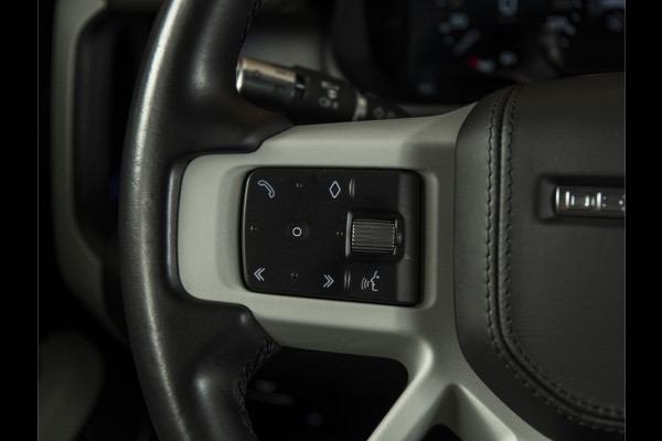 Land Rover Defender 110 2.0 P400e 110 HSE 22"KAHN-MATTE FOLIE