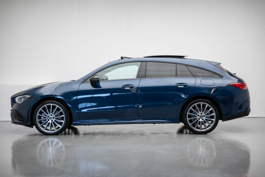 Mercedes-Benz CLA-Klasse Shooting Brake CLA250 e AMG Line |Pano|Leder|Ambient|Trekhaak|Adaptive|