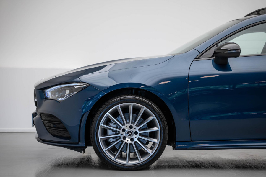 Mercedes-Benz CLA-Klasse Shooting Brake CLA250 e AMG Line |Pano|Leder|Ambient|Trekhaak|Adaptive|
