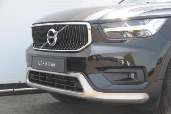 Volvo XC40 T3 163PK Automaat Momentum Pro / Parkeersensoren met camera / Trekhaak / Elektrische achterklep / Bluetooth / Apple carplay / Cruise control / On call