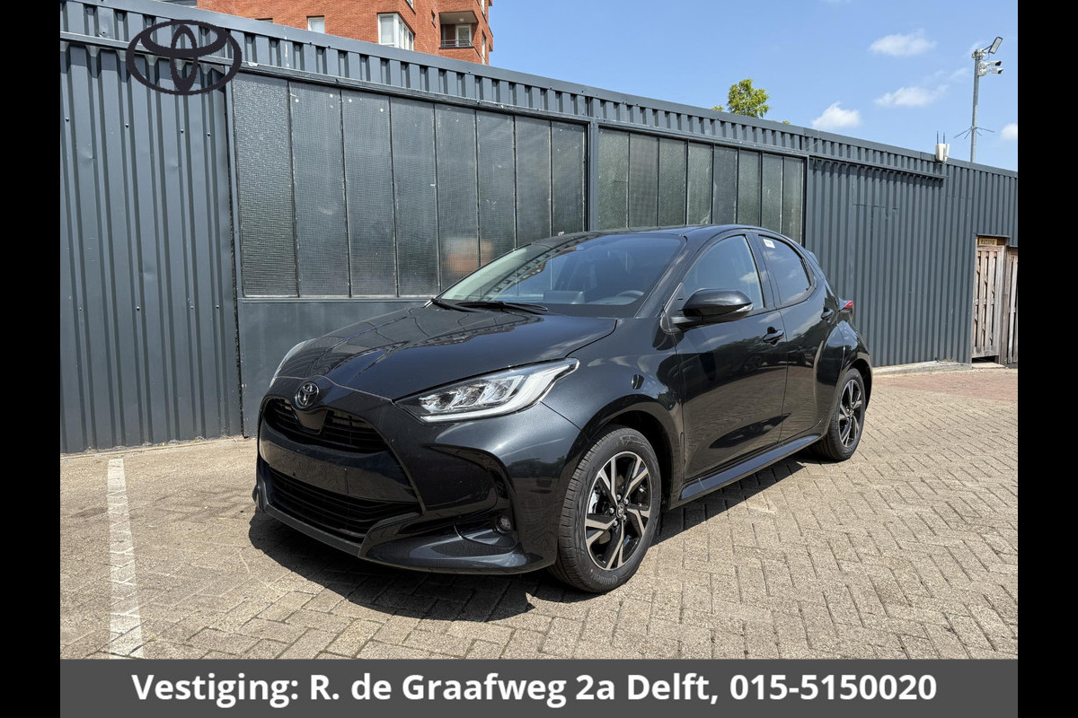 Toyota Yaris 1.5 Hybrid Dynamic Luxury | Stoelverwarming | Camera | Lichtmetalen velgen | Toyota Yaris 1.5 Hybrid Dynamic Luxury | Stoelverwarming | Camera | Lichtmetalen velgen |