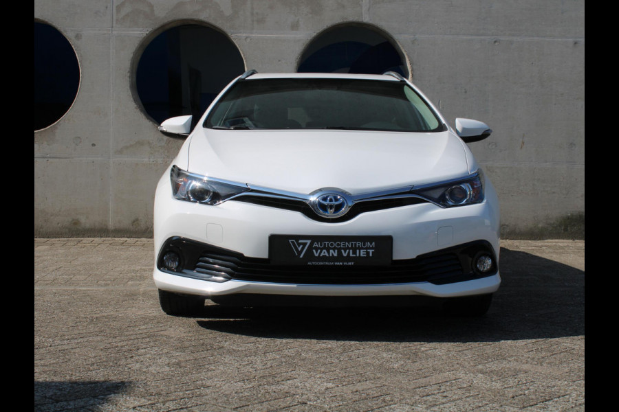 Toyota Auris Touring Sports 1.8 Hybrid Dynamic Go | NAVIGATIE | ACHTERUITRIJCAMERA |