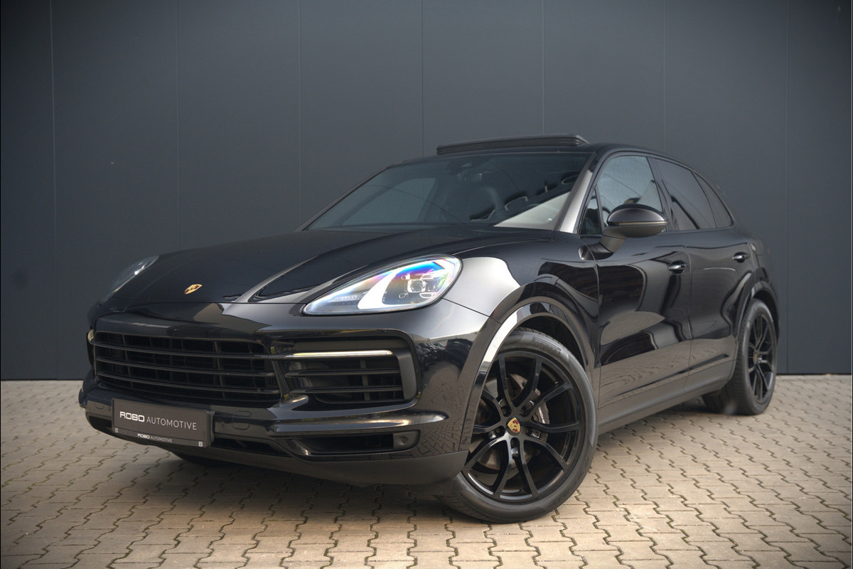 Porsche Cayenne 3.0 E-Hybrid | Sport Chrono | Panoramadak | Bose | Luchtvering | Stoelkoeling | Stoelverwarming | Memory Seats | PDLS | PASM | Camera | Volledig Leder | NAP | Elek. Achterklep | Navigatie | Trekhaak | Sof Porsche Cayenne 3.0 E-Hybrid | Sport Chrono | Panoramadak | Bose | Luchtvering | Stoelkoeling | Stoelverwarming | Memory Seats | PDLS | PASM | Camera | Volledig Leder | NAP | Elek. Achterklep | Navigatie | Trekhaak | Sof
