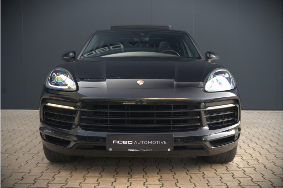 Porsche Cayenne 3.0 E-Hybrid | Sport Chrono | Panoramadak | Bose | Luchtvering | Stoelkoeling | Stoelverwarming | Memory Seats | PDLS | PASM | Camera | Volledig Leder | NAP | Elek. Achterklep | Navigatie | Trekhaak | Sof