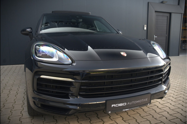 Porsche Cayenne 3.0 E-Hybrid | Sport Chrono | Panoramadak | Bose | Luchtvering | Stoelkoeling | Stoelverwarming | Memory Seats | PDLS | PASM | Camera | Volledig Leder | NAP | Elek. Achterklep | Navigatie | Trekhaak | Sof