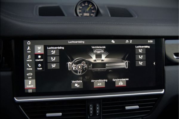 Porsche Cayenne 3.0 E-Hybrid | Sport Chrono | Panoramadak | Bose | Luchtvering | Stoelkoeling | Stoelverwarming | Memory Seats | PDLS | PASM | Camera | Volledig Leder | NAP | Elek. Achterklep | Navigatie | Trekhaak | Sof