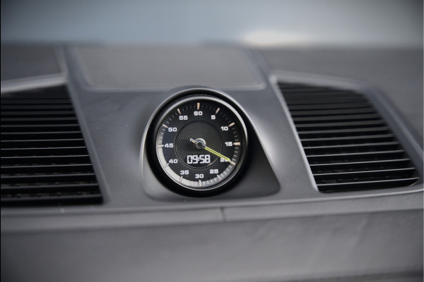 Porsche Cayenne 3.0 E-Hybrid | Sport Chrono | Panoramadak | Bose | Luchtvering | Stoelkoeling | Stoelverwarming | Memory Seats | PDLS | PASM | Camera | Volledig Leder | NAP | Elek. Achterklep | Navigatie | Trekhaak | Sof