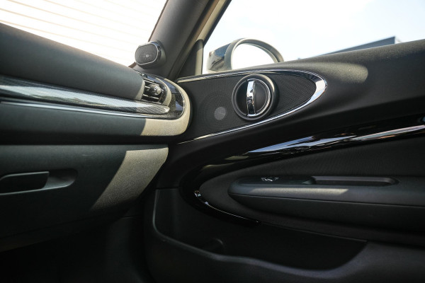 MINI Clubman 1.5 Cooper JCW Panoramadak Harman Kardon Navigatie DAB+ PDC LED