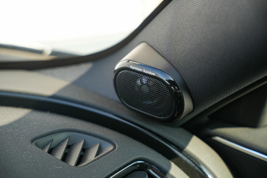 MINI Clubman 1.5 Cooper JCW Panoramadak Harman Kardon Navigatie DAB+ PDC LED