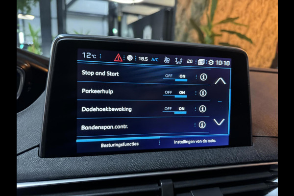 Peugeot 5008 1.2 PureTech Allure Garantie Full Option Pano 360Camera Massage Memory Seats Lane Keyless Blindspot Carplay Rijklaar