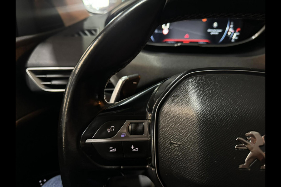 Peugeot 5008 1.2 PureTech Allure Garantie Full Option Pano 360Camera Massage Memory Seats Lane Keyless Blindspot Carplay Rijklaar