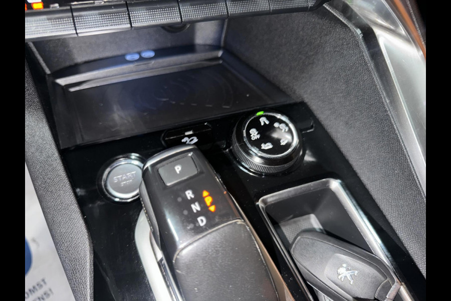 Peugeot 5008 1.2 PureTech Allure Garantie Full Option Pano 360Camera Massage Memory Seats Lane Keyless Blindspot Carplay Rijklaar