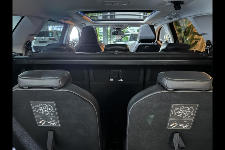 Peugeot 5008 1.2 PureTech Allure Garantie Full Option Pano 360Camera Massage Memory Seats Lane Keyless Blindspot Carplay Rijklaar