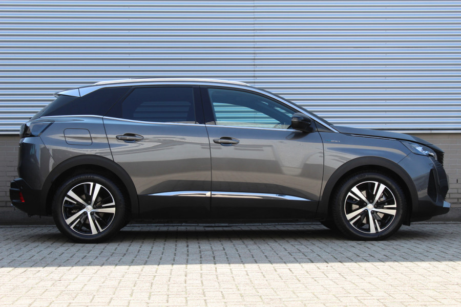 Peugeot 3008 1.6 HYbrid4 300 GT | Trekhaak | BLIS | Panoramadak | Adaptieve Cruise | Led | Navigatie