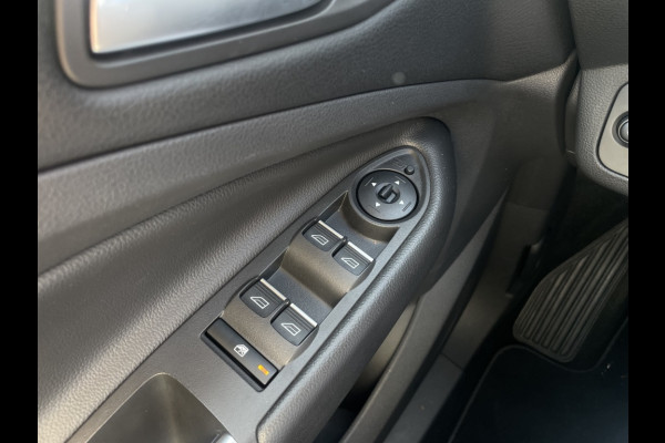 Ford Kuga EcoB. Titanium 150PK/TREKHAAK/WINTERPACK/ELEKTR.ACHTERKLEP e