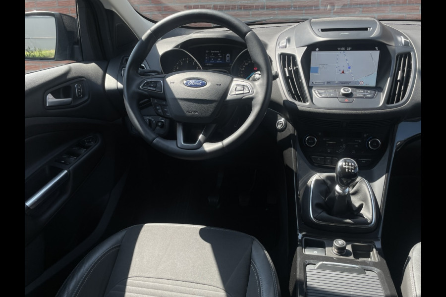 Ford Kuga EcoB. Titanium 150PK/TREKHAAK/WINTERPACK/ELEKTR.ACHTERKLEP e