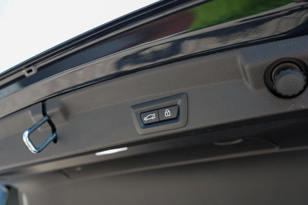 BMW 4 Serie Gran Coupé 440i xDrive High Executive | Adaptive Cruise | Harman/Kardon | Memory | Head-up | Trekhaak