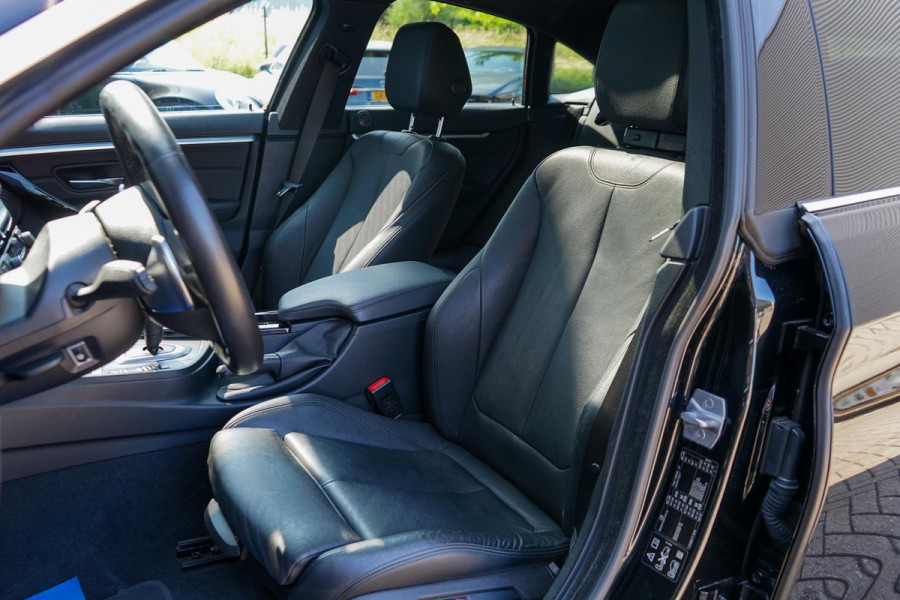 BMW 4 Serie Gran Coupé 440i xDrive High Executive | Adaptive Cruise | Harman/Kardon | Memory | Head-up | Trekhaak