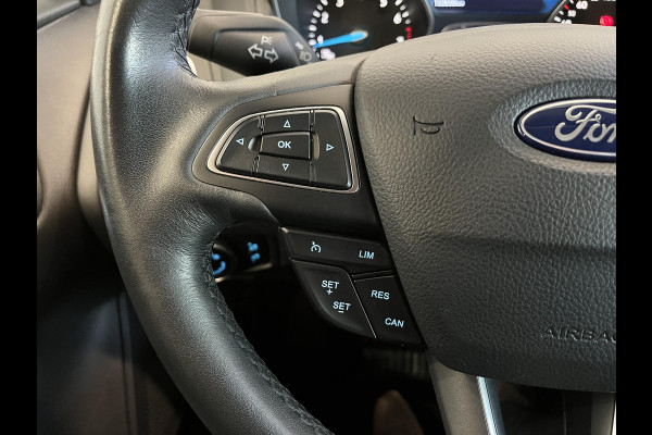 Ford FOCUS Wagon 1.0 Titanium Navigatie Parkeersensoren Park Assist Cruise Control Lichtmetalen velgen Climate Control