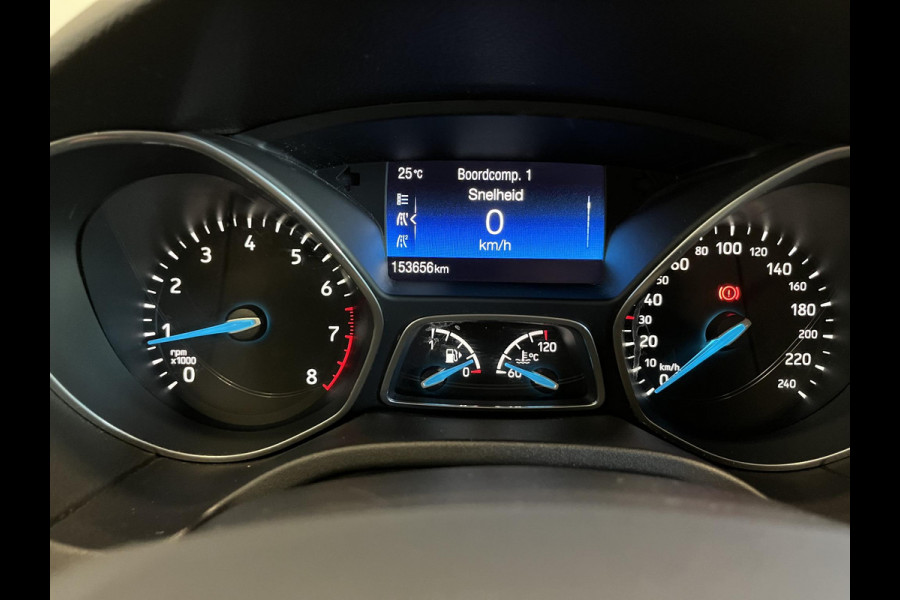 Ford FOCUS Wagon 1.0 Titanium Navigatie Parkeersensoren Park Assist Cruise Control Lichtmetalen velgen Climate Control