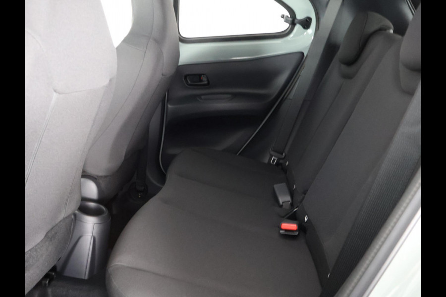 Toyota Aygo X 1.0 VVT-i MT Pulse Stoelverwarming | Adaptief Cruise Control | Apple Carplay & AndroidAUTO |