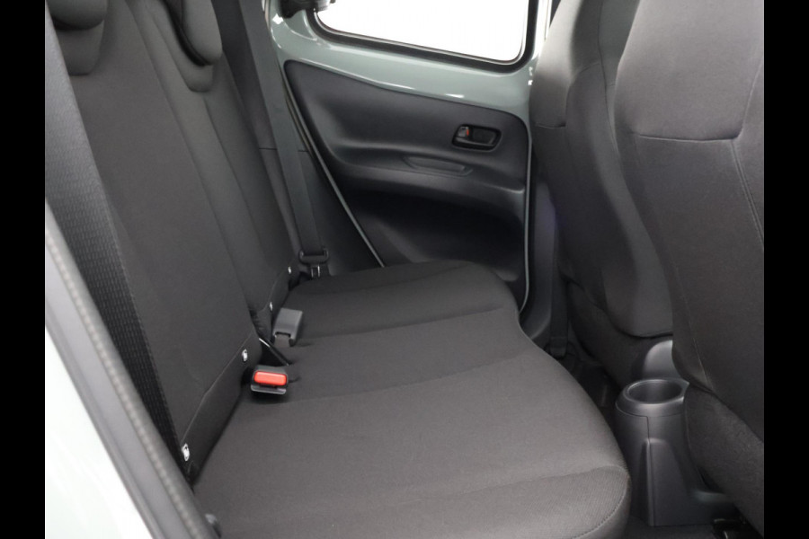 Toyota Aygo X 1.0 VVT-i MT Pulse Stoelverwarming | Adaptief Cruise Control | Apple Carplay & AndroidAUTO |