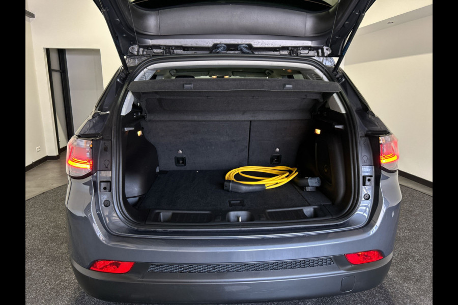 Jeep Compass 4xe 240 Plug-in Hybrid Electric Upland | Achteruitrijcamera | Highway assist |