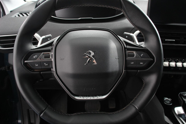 Peugeot 3008 1.2 PureTech 130pk Automaat Allure Peugeot 3008 1.2 PureTech 130pk EAT8 / AUTOMAAT Allure | Navigatie | Climate Control | Lichtmetalen velgen | Parkeer sensoren