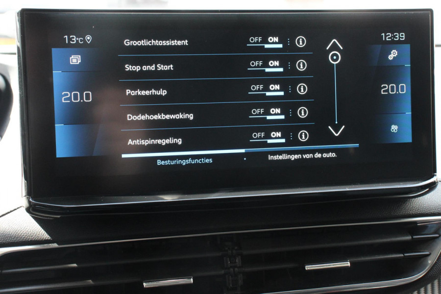 Peugeot 3008 1.2 PureTech 130pk Automaat Allure Peugeot 3008 1.2 PureTech 130pk EAT8 / AUTOMAAT Allure | Navigatie | Climate Control | Lichtmetalen velgen | Parkeer sensoren
