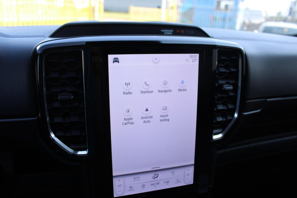 Ford Ranger 2.0 EcoBlue Limited 4WD | Navigatie | Camera | Stoelverwarming | 3.500kg trekgewicht | 2-zitter