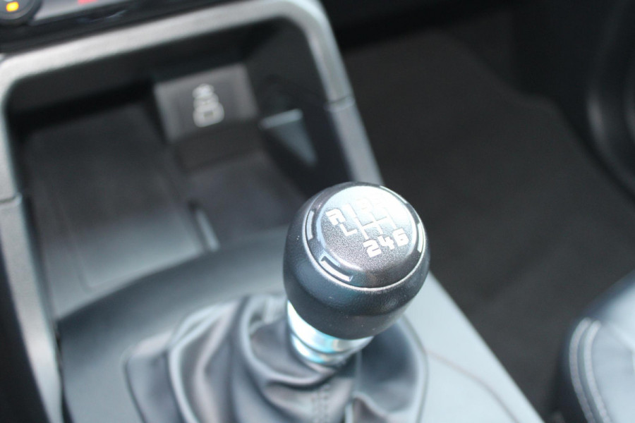 Ford Ranger 2.0 EcoBlue Limited 4WD | Navigatie | Camera | Stoelverwarming | 3.500kg trekgewicht | 2-zitter