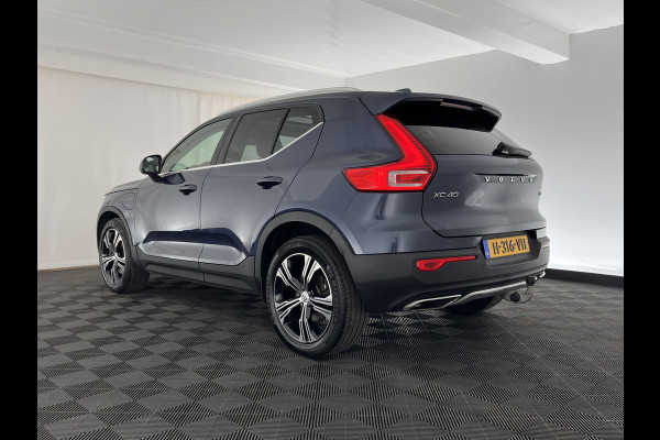 Volvo XC40 1.5 T5 Twin Engine Inscription (INCL-BTW) *PANO | LUXURY-LEATHER | FULL-LED | HARMAN/KARDON-AUDIO | DIGI-COCKPIT | HEATED-COMFORTSEATS | NAVI-FULLMAP | CARPLAY | TOWBAR | 19''ALU*