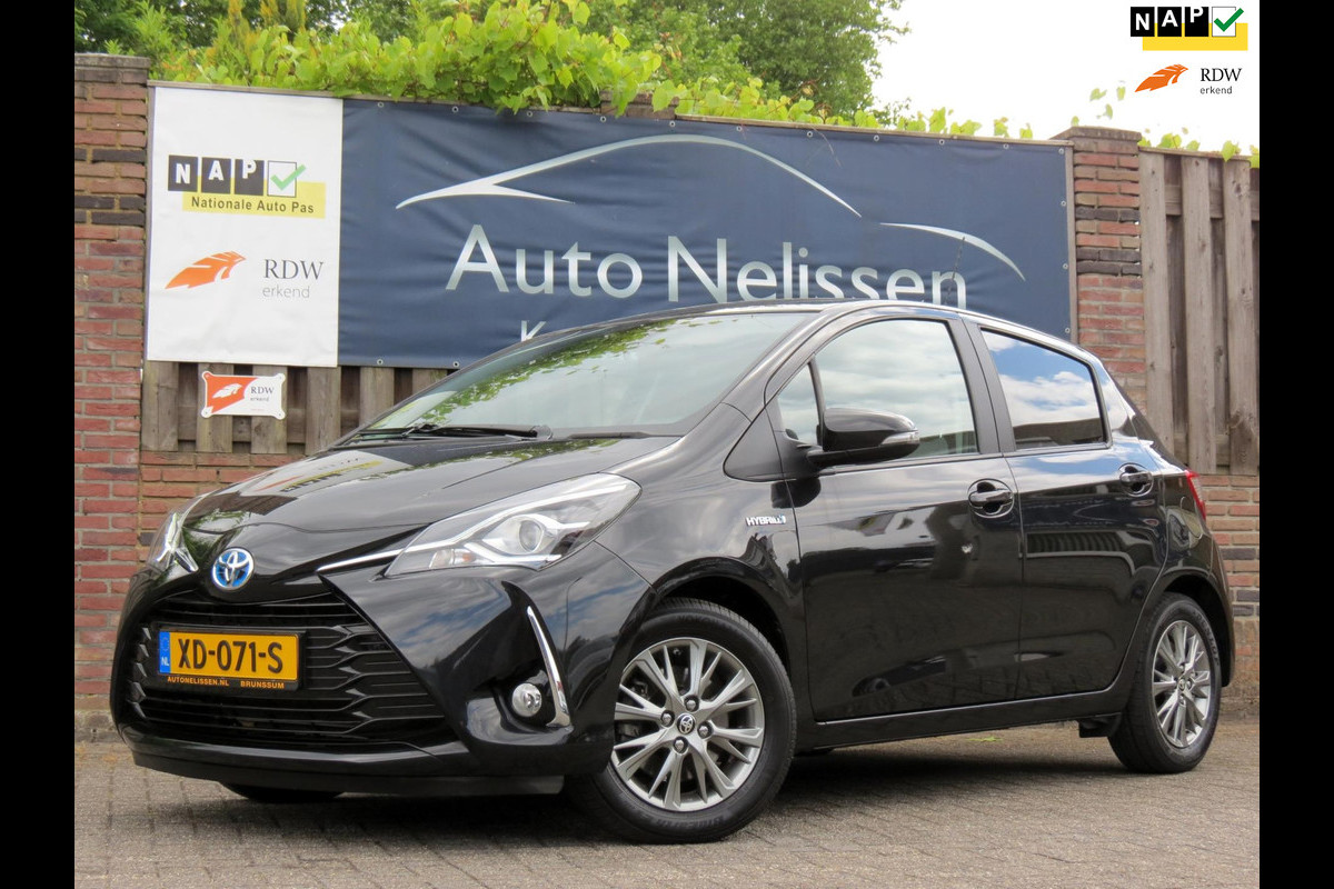 Toyota Yaris 1.5 Hybrid Dynamic | NAVI | ACHTERUITRIJCAMERA | KEYLESS ENTRY | CRUISE CONTROL | DEALER ONDERHOUDEN | Toyota Yaris 1.5 Hybrid Dynamic | NAVI | ACHTERUITRIJCAMERA | KEYLESS ENTRY | CRUISE CONTROL | DEALER ONDERHOUDEN |