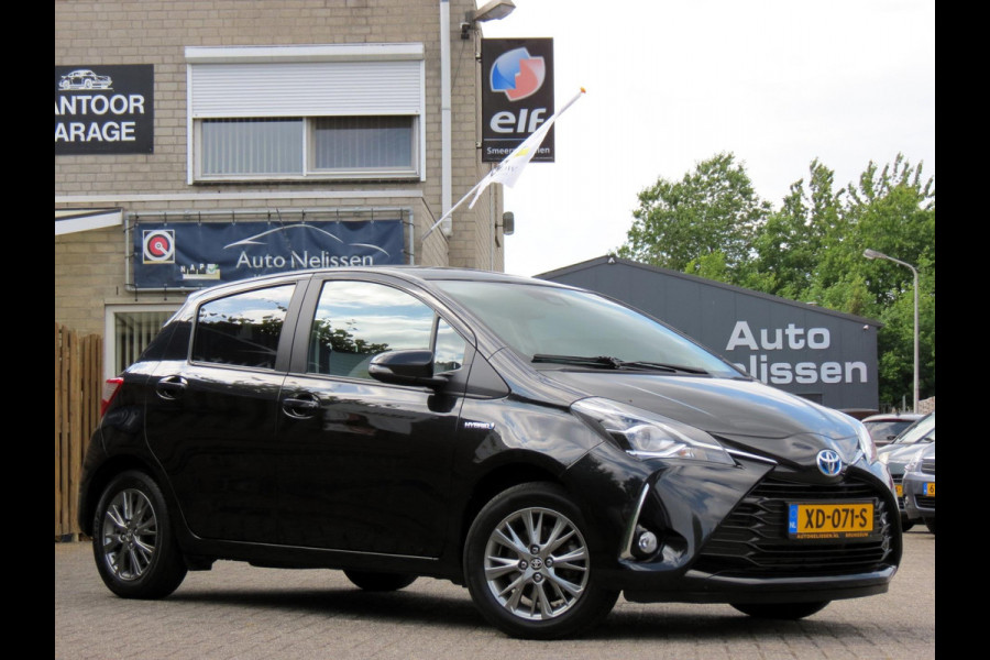 Toyota Yaris 1.5 Hybrid Dynamic | NAVI | ACHTERUITRIJCAMERA | KEYLESS ENTRY | CRUISE CONTROL | DEALER ONDERHOUDEN |