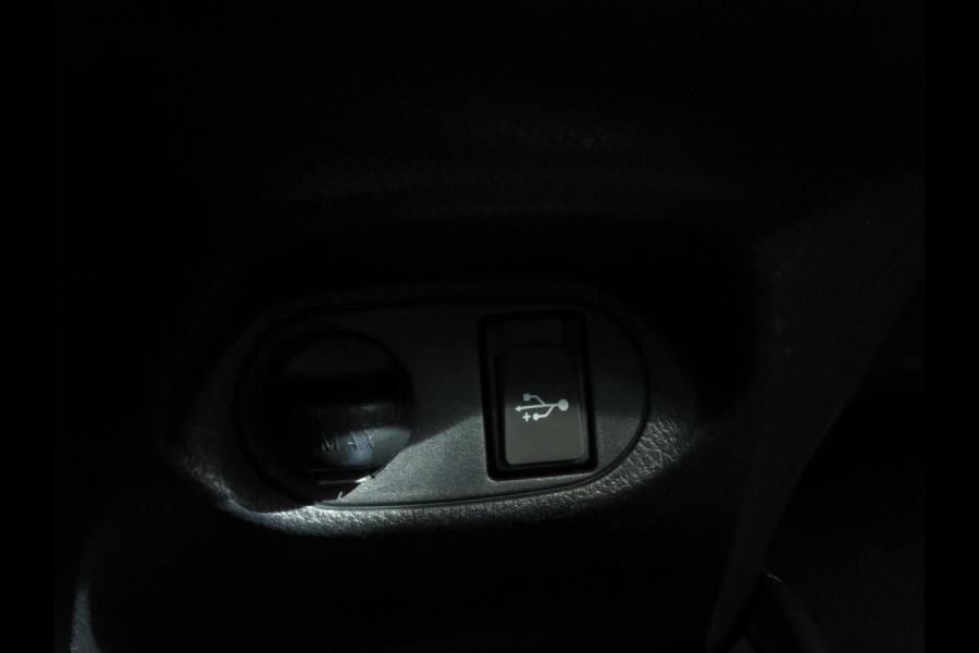 Toyota Yaris 1.5 Hybrid Dynamic | NAVI | ACHTERUITRIJCAMERA | KEYLESS ENTRY | CRUISE CONTROL | DEALER ONDERHOUDEN |