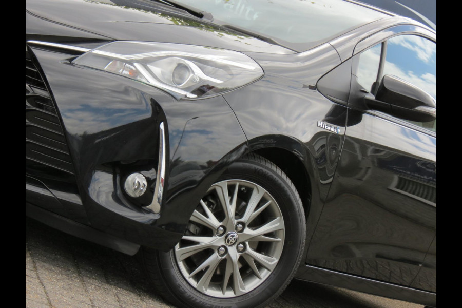 Toyota Yaris 1.5 Hybrid Dynamic | NAVI | ACHTERUITRIJCAMERA | KEYLESS ENTRY | CRUISE CONTROL | DEALER ONDERHOUDEN |