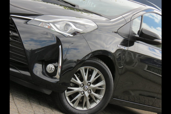 Toyota Yaris 1.5 Hybrid Dynamic | NAVI | ACHTERUITRIJCAMERA | KEYLESS ENTRY | CRUISE CONTROL | DEALER ONDERHOUDEN |