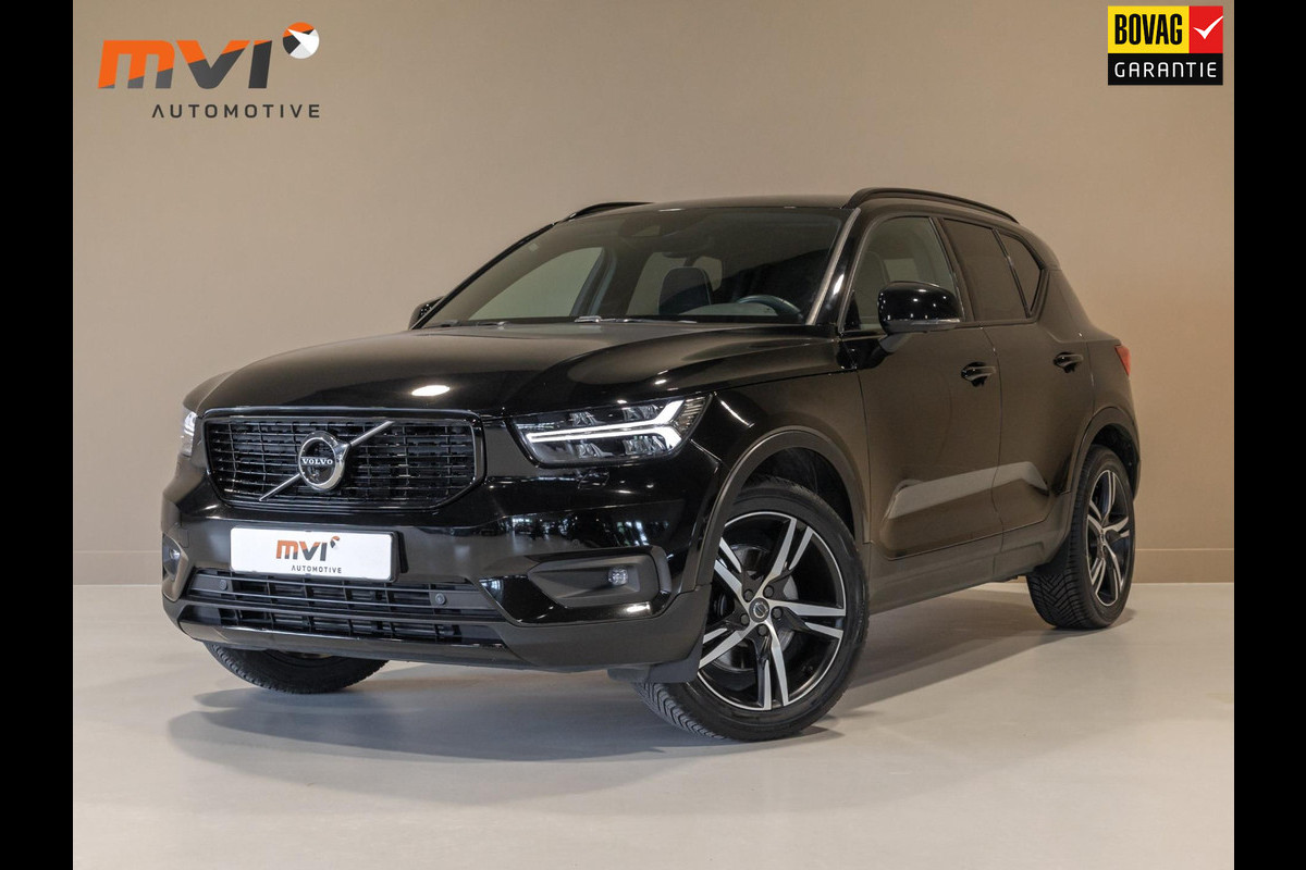 Volvo XC40 2.0 T5 AWD R-Design / 247pk / Trekhaak / Harman kardon / Stoelverwarming voor en achter / Volvo XC40 2.0 T5 AWD R-Design / 247pk / Trekhaak / Harman kardon / Stoelverwarming voor en achter /