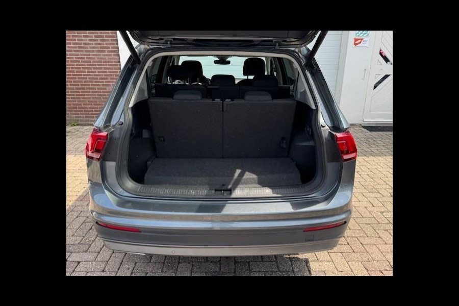 Volkswagen Tiguan Allspace 2.0 TDI Trendline 7p. - LED