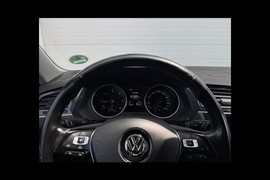 Volkswagen Tiguan Allspace 2.0 TDI Trendline 7p. - LED
