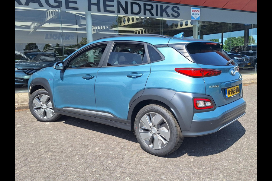 Hyundai Kona EV Fashion 64 kWh | WLPT 480 km | SOH 97.1% ! | NAVI | Adaptive CC | Climate | Full LED | (occasion)