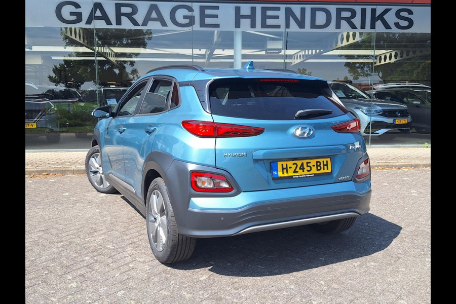 Hyundai Kona EV Fashion 64 kWh | WLPT 480 km | SOH 97.1% ! | NAVI | Adaptive CC | Climate | Full LED | (occasion)