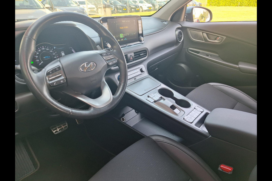 Hyundai Kona EV Fashion 64 kWh | WLPT 480 km | SOH 97.1% ! | NAVI | Adaptive CC | Climate | Full LED | (occasion)