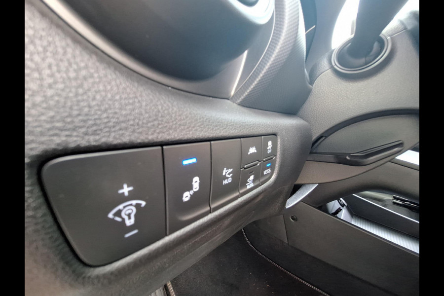 Hyundai Kona EV Fashion 64 kWh | WLPT 480 km | SOH 97.1% ! | NAVI | Adaptive CC | Climate | Full LED | (occasion)