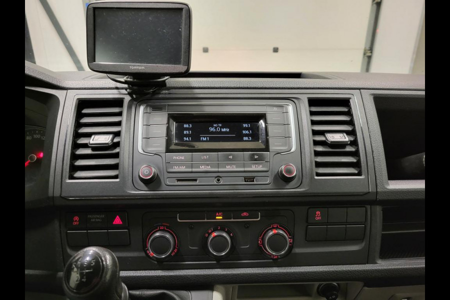 Volkswagen Transporter 2.0TDI L2/H1 Trekhaak Imperiaal Euro 6!