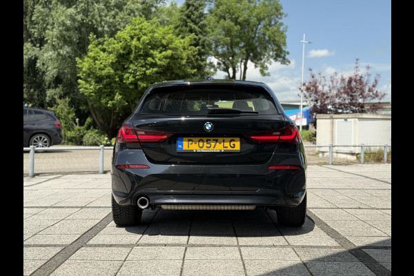 BMW 1-serie 118i Business Ed. | Navi | Live-Cockpit | Carplay |