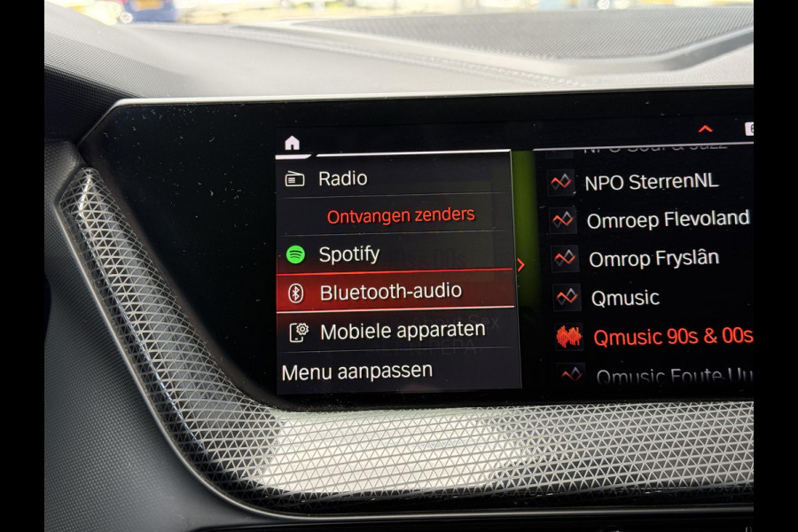 BMW 1-serie 118i Business Ed. | Navi | Live-Cockpit | Carplay |