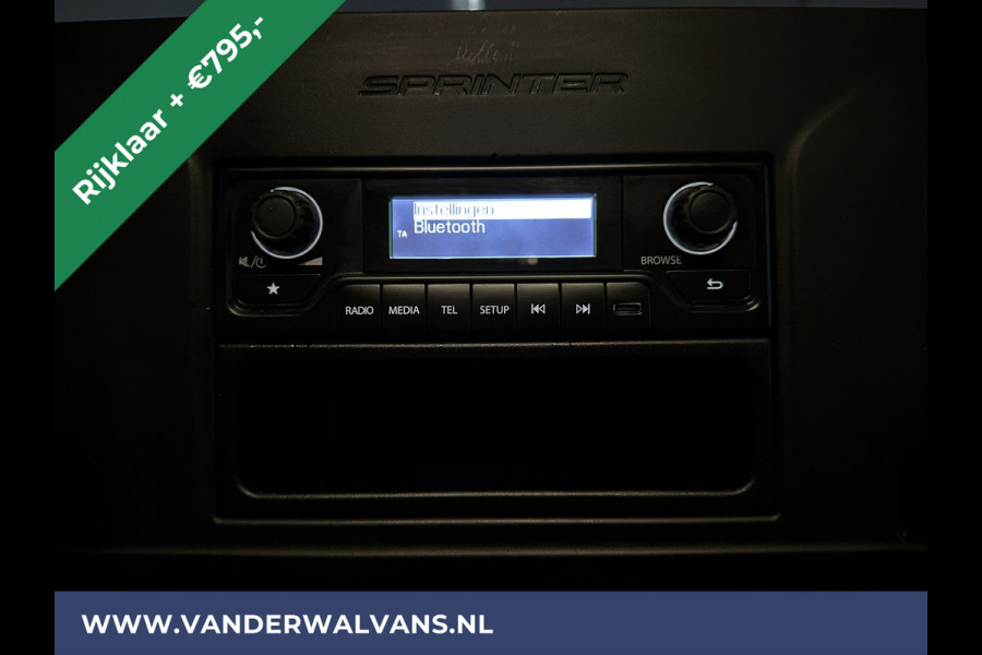 Mercedes-Benz Sprinter 315 CDI 150pk L3H2 Euro6 RIJKLAAR Airco | Camera | Cruisecontrol | Stoelverwarming 270 Graden achterdeuren, Bijrijdersbank