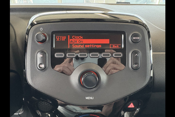 Citroën C1 1.0 VTi Comfort Look 5-drs. AIRCO/MEDIA/PRIVACYGLASS